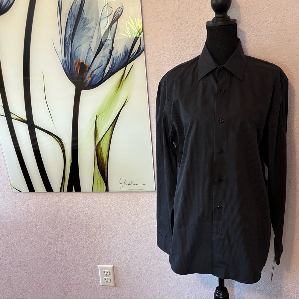 New shirt size medium